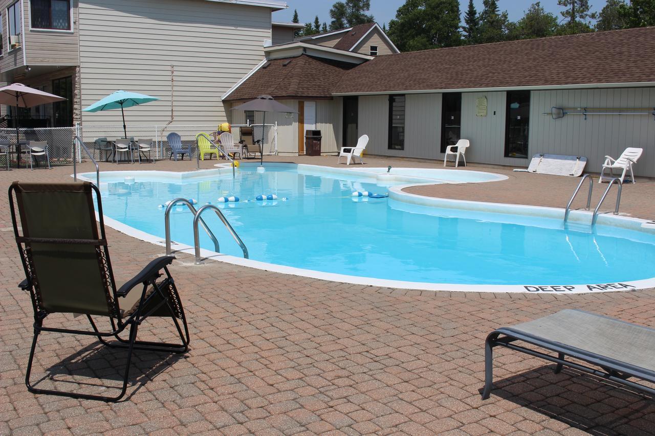 Sauble Beach Lodge Exterior photo