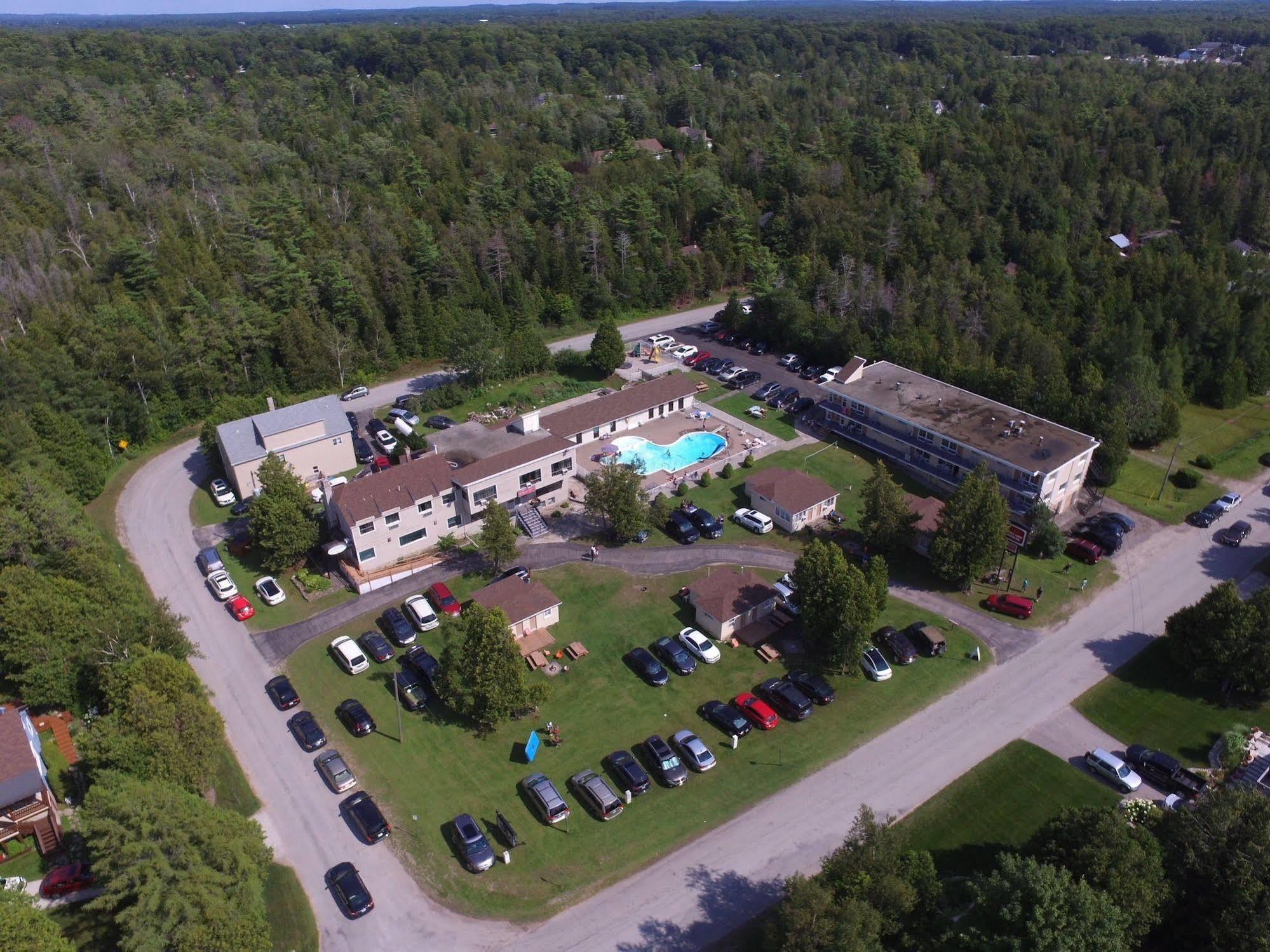 Sauble Beach Lodge Exterior photo